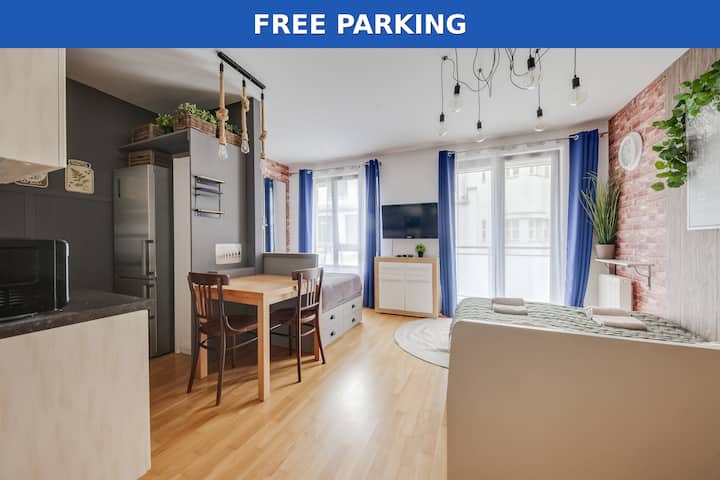 The Royal Studio · Terrace & Free Parking - Praha