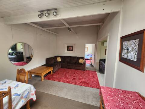 Successful Airbnb property: Rotorua Shearers' Retreat Farmstay near town Wi-Fi in Rotorua District North