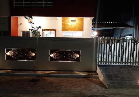 Mahadev Mansion- 2 bhk Pvt home & No sharing