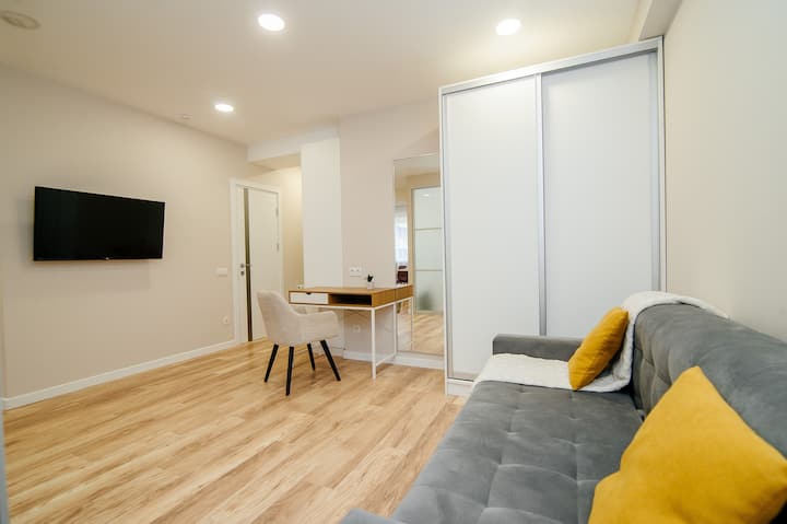 Cozy Apartment 4th Floor - Chișinău