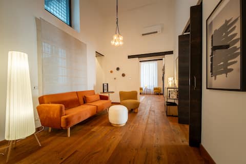Successful Airbnb property: Memini A gem in the heart of the historic center in Naples
