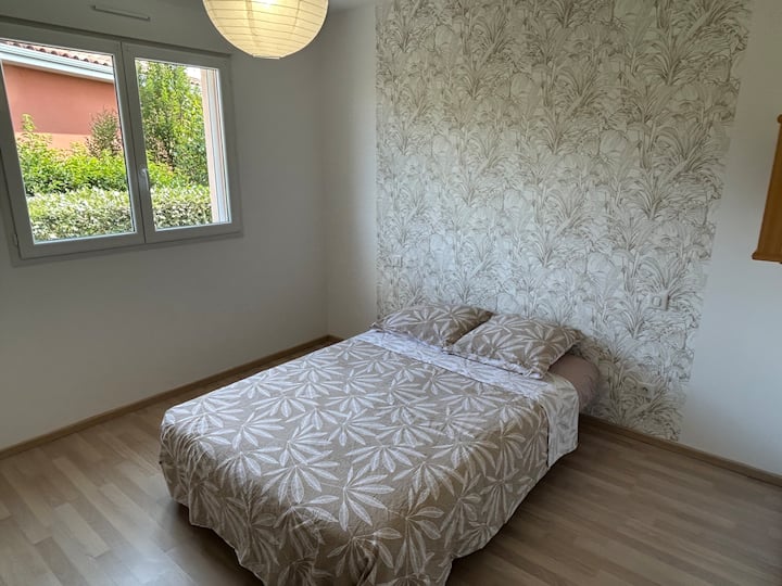 غرفة النوم 2