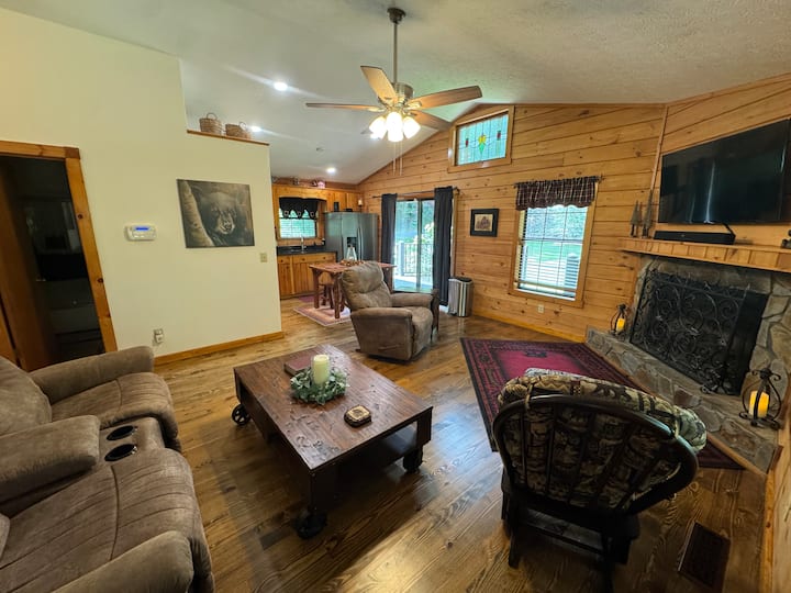 Nottely River Cabin - Blairsville, GA