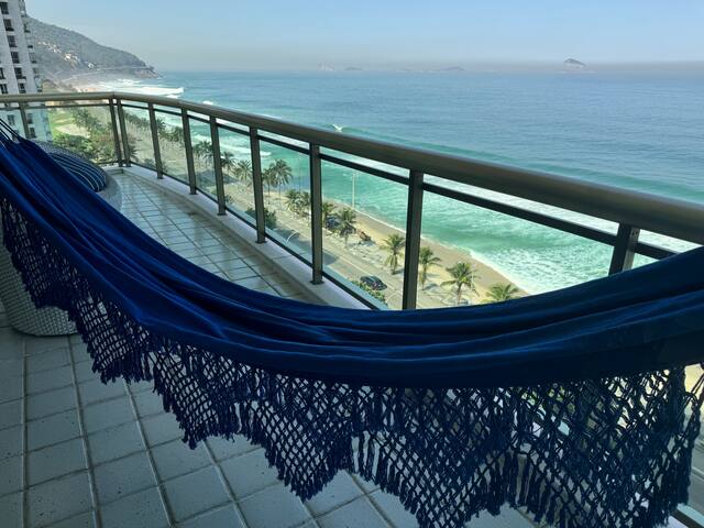 Espetacular apartamento de frente ao mar gallery image 4