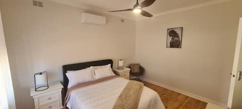 Sweet nod to original.