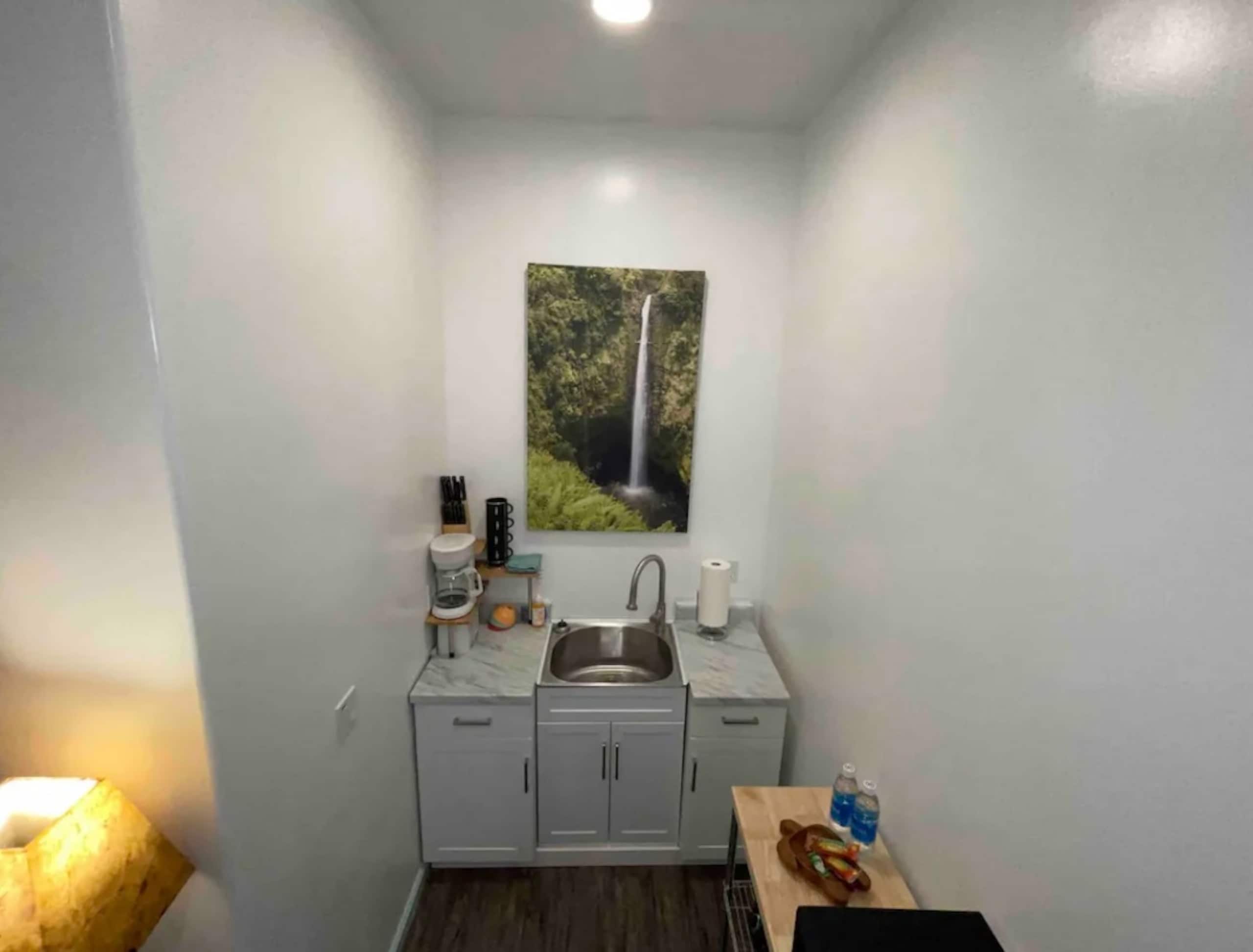 Home in Hilo · ★5.0 · 2 bedrooms · 2 shared baths - Image 26