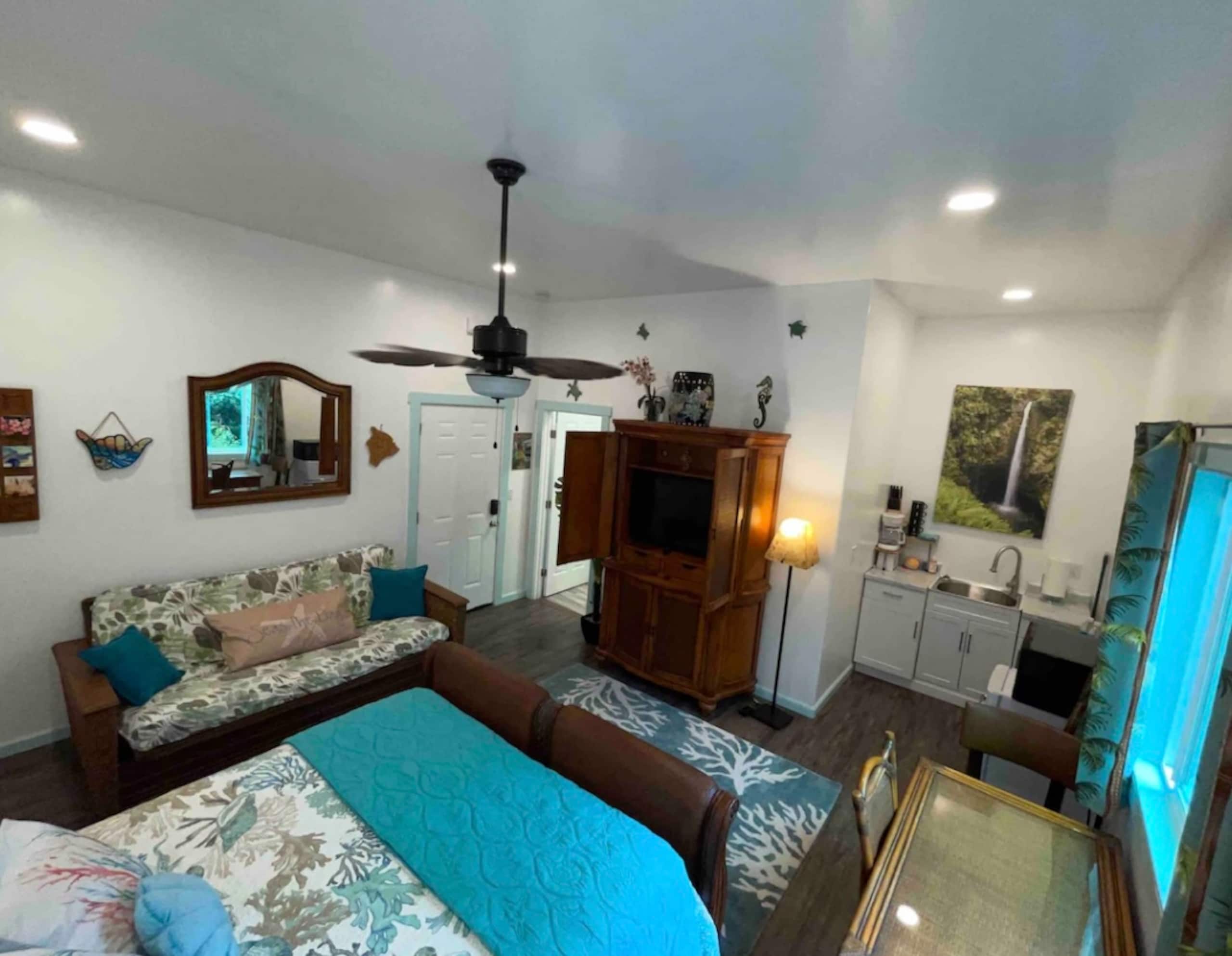 Home in Hilo · ★5.0 · 2 bedrooms · 2 shared baths - Image 17