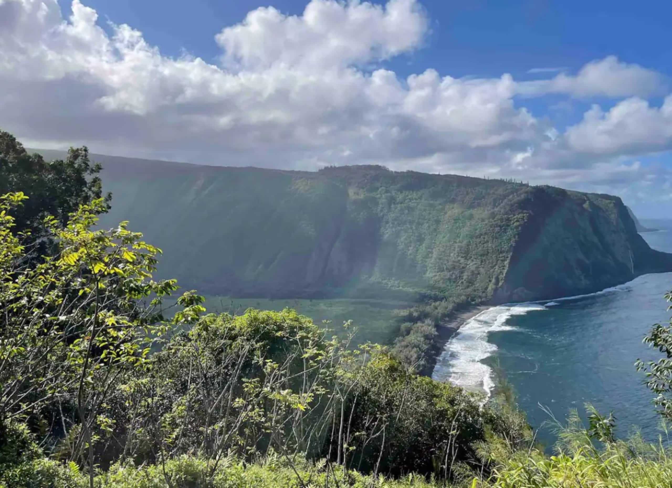 Home in Hilo · ★5.0 · 2 bedrooms · 2 shared baths - Image 40