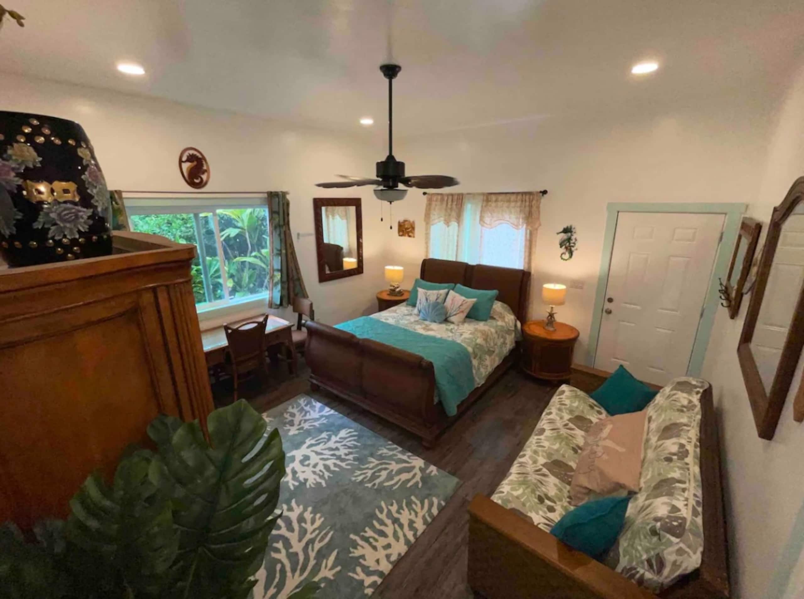 Home in Hilo · ★5.0 · 2 bedrooms · 2 shared baths - Image 16