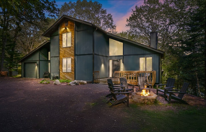 Airy Mountain Retreat W Lg Deck, Lakeview, Game Rm - Pennsylvania