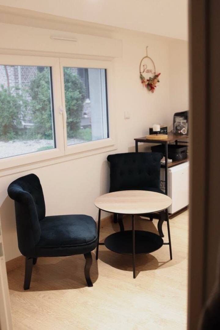 Hébergement Avec Salle De Bain/toilettes - Val-de-Reuil
