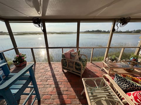 Successful Airbnb property: Fun and funky marsh front house with golf cart in Fripp Island