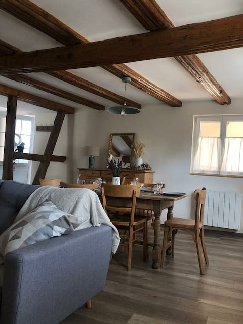 "In the heart of the half-timbered houses" Gîte