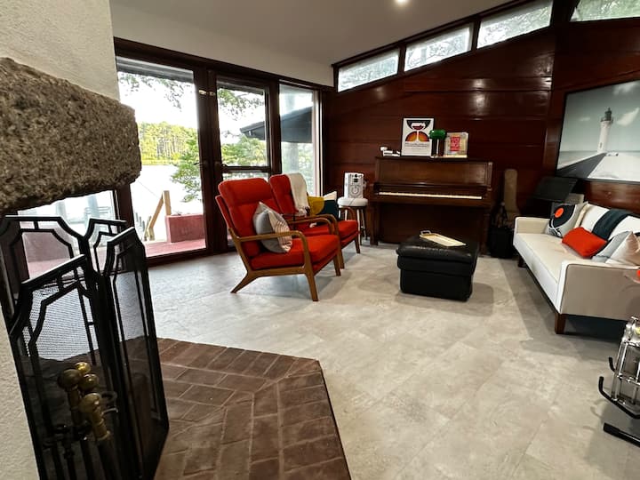 Living room 2