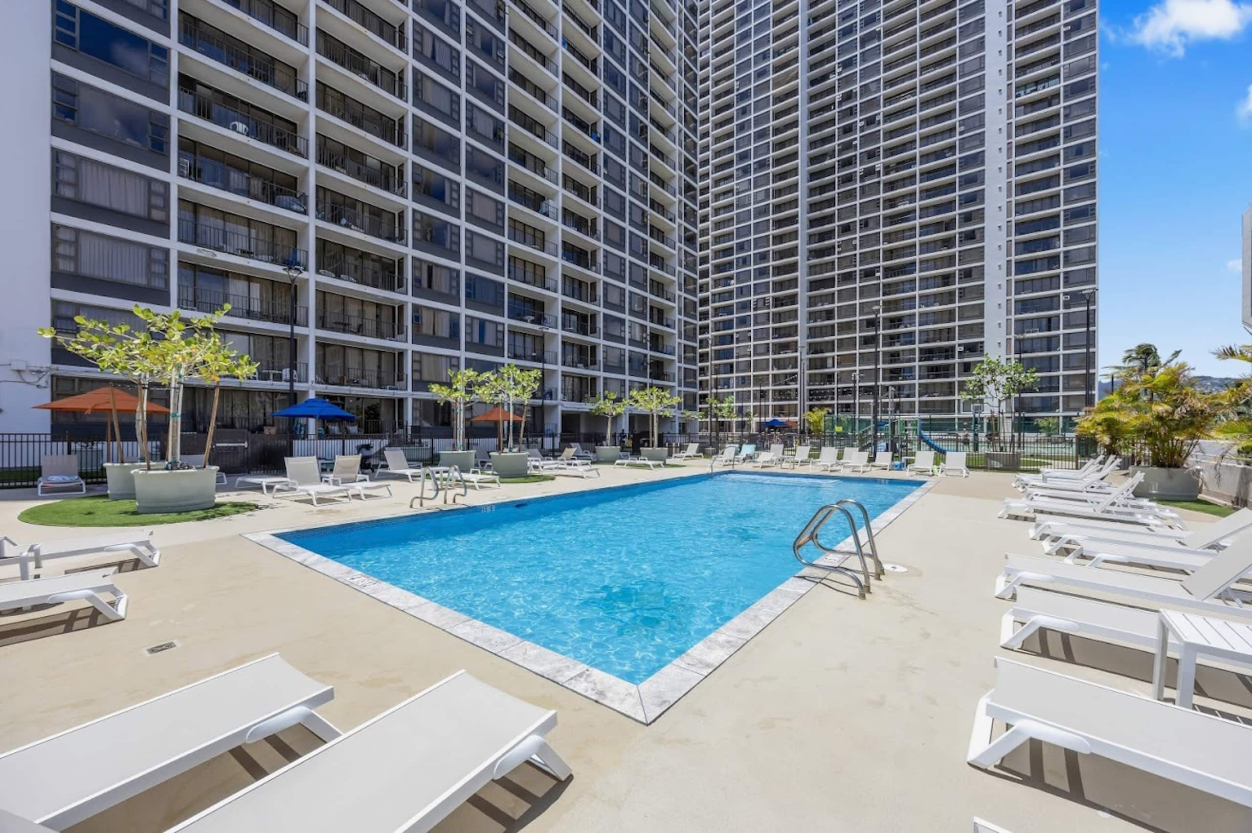17F-Beautiful & Upscale-Waikiki Beach 1BR/Parking~ - Image 58
