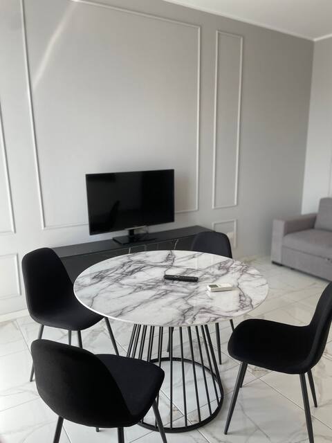 Black and White apartment(GP-parcoMonza-S.Gerardo)