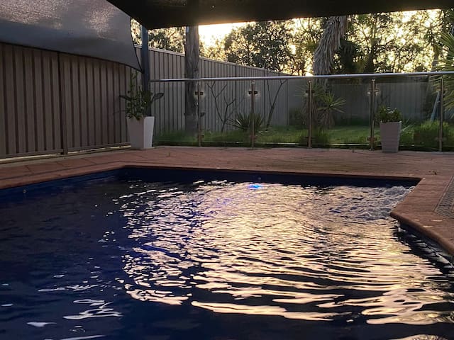 Friends river retreat with pool