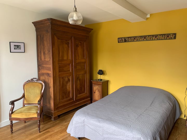 საძინებელი 2