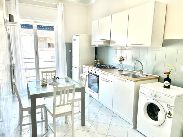 Cica’s home Apartment +Terrace 60 m2 gallery image 3