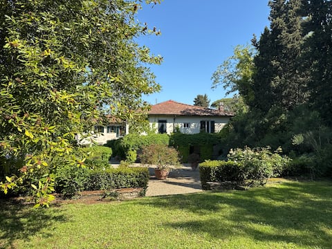 Charming Villa in the countryside of Florence