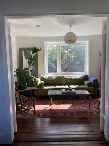 Dublin Hideaway gallery image 3