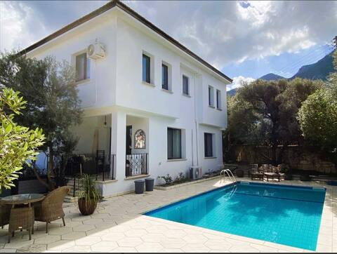 Villa Mulberry - Kyrenia North Cyprus