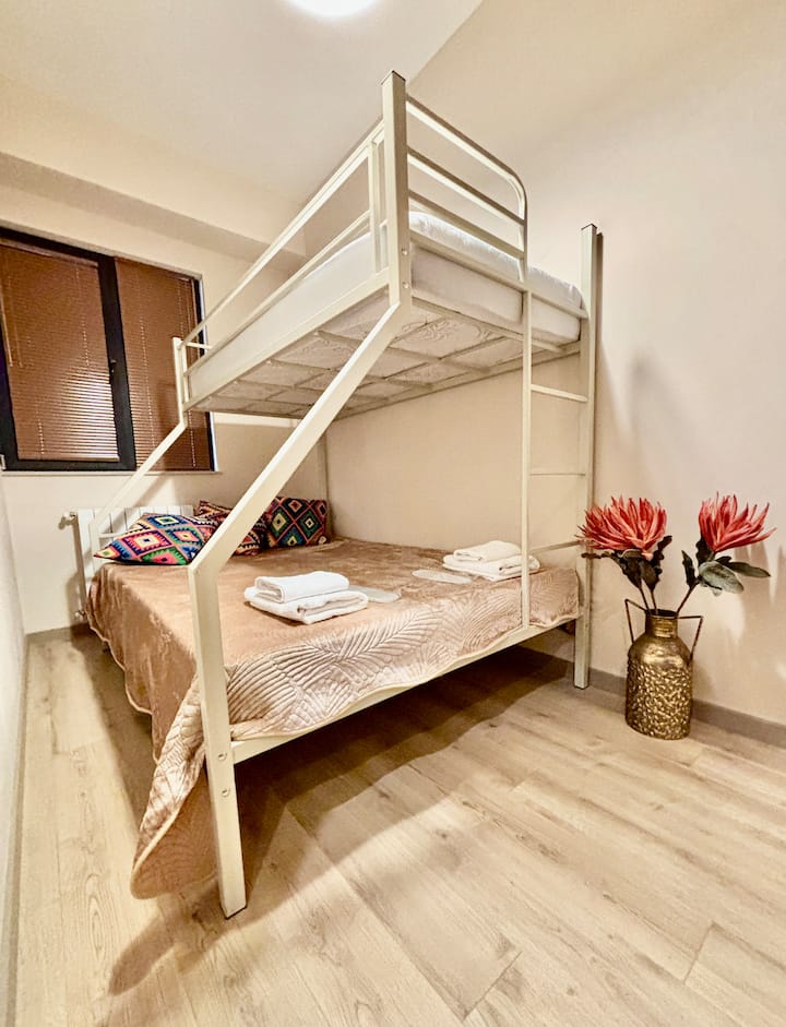 საძინებელი 3