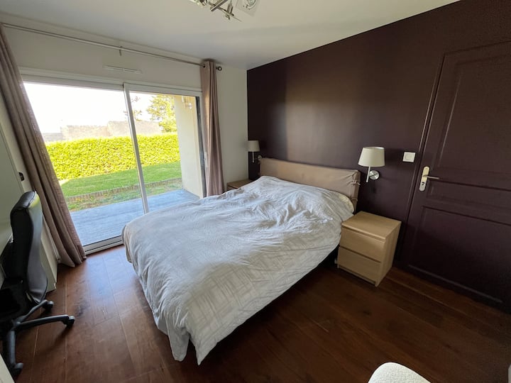 Ორადგილიანი საწოლი (160 × 191 სმ)