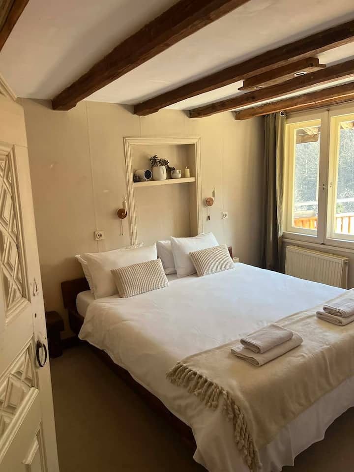 საძინებელი 1