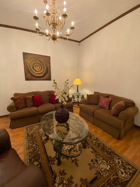 Top performing Airbnb: Serenity House in Chihuahua