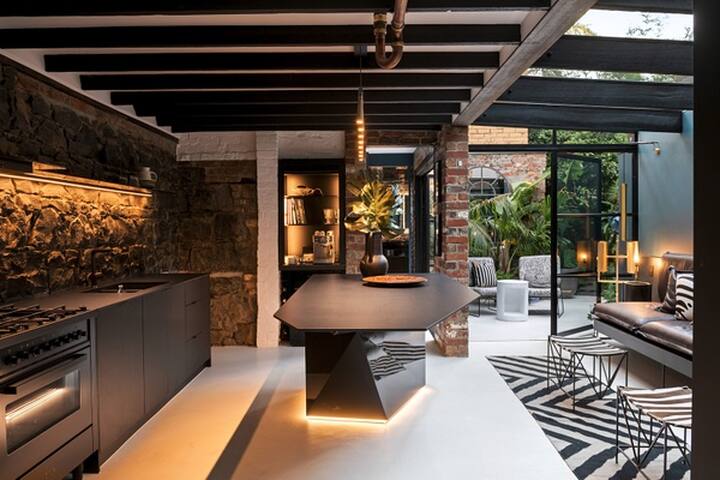 The Glass House | Fitzroy gallery image 3