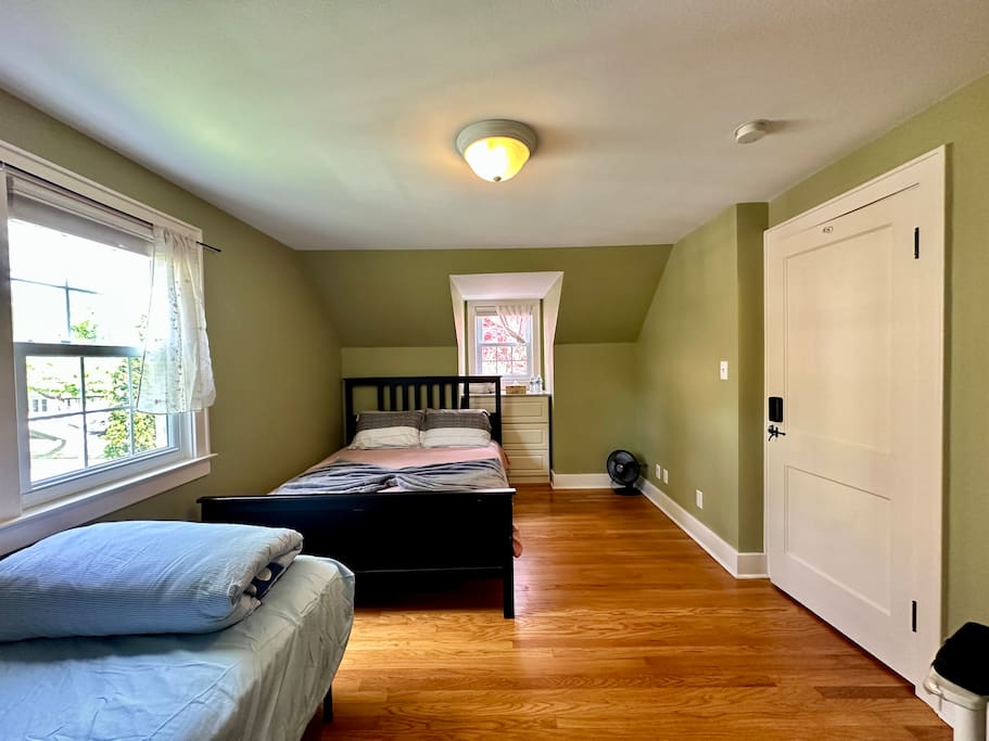 Airbnb Kensington Garden 202