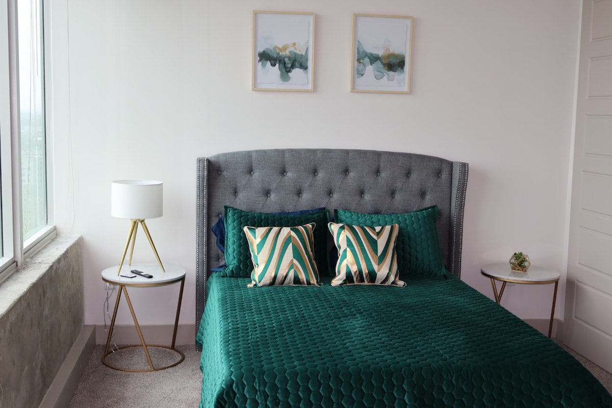 מיטת קווין סייז 