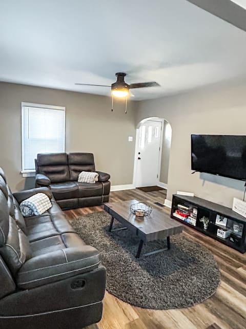 The Modern Charm Cottage