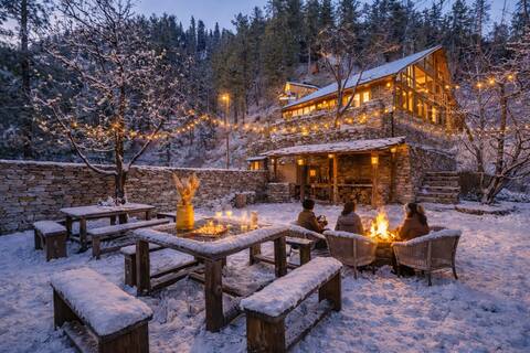 1-BHK Cottage w/ Private Sauna Retreat