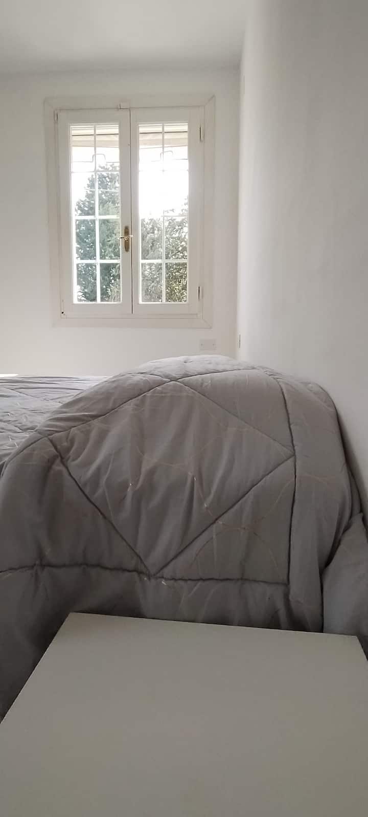 Dhomë gjumi 1