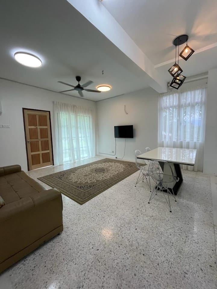 Homestay Corner In Bukit Beruntung Bukit Sentosa - Serendah
