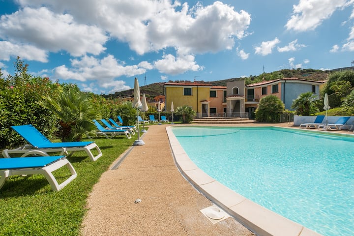 Two-bedroom Apartment With Terrace | Comfort - Sardinia