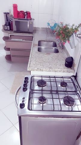 Apartamento 4 quartos 2 banheiros copacabana Praia gallery image 2