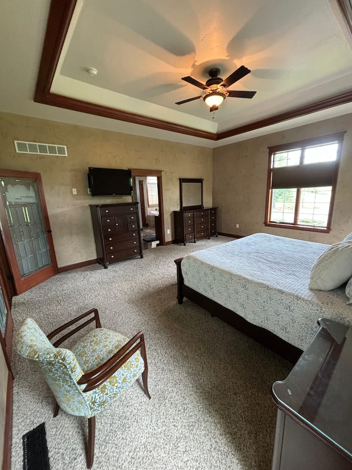 غرفة النوم 1