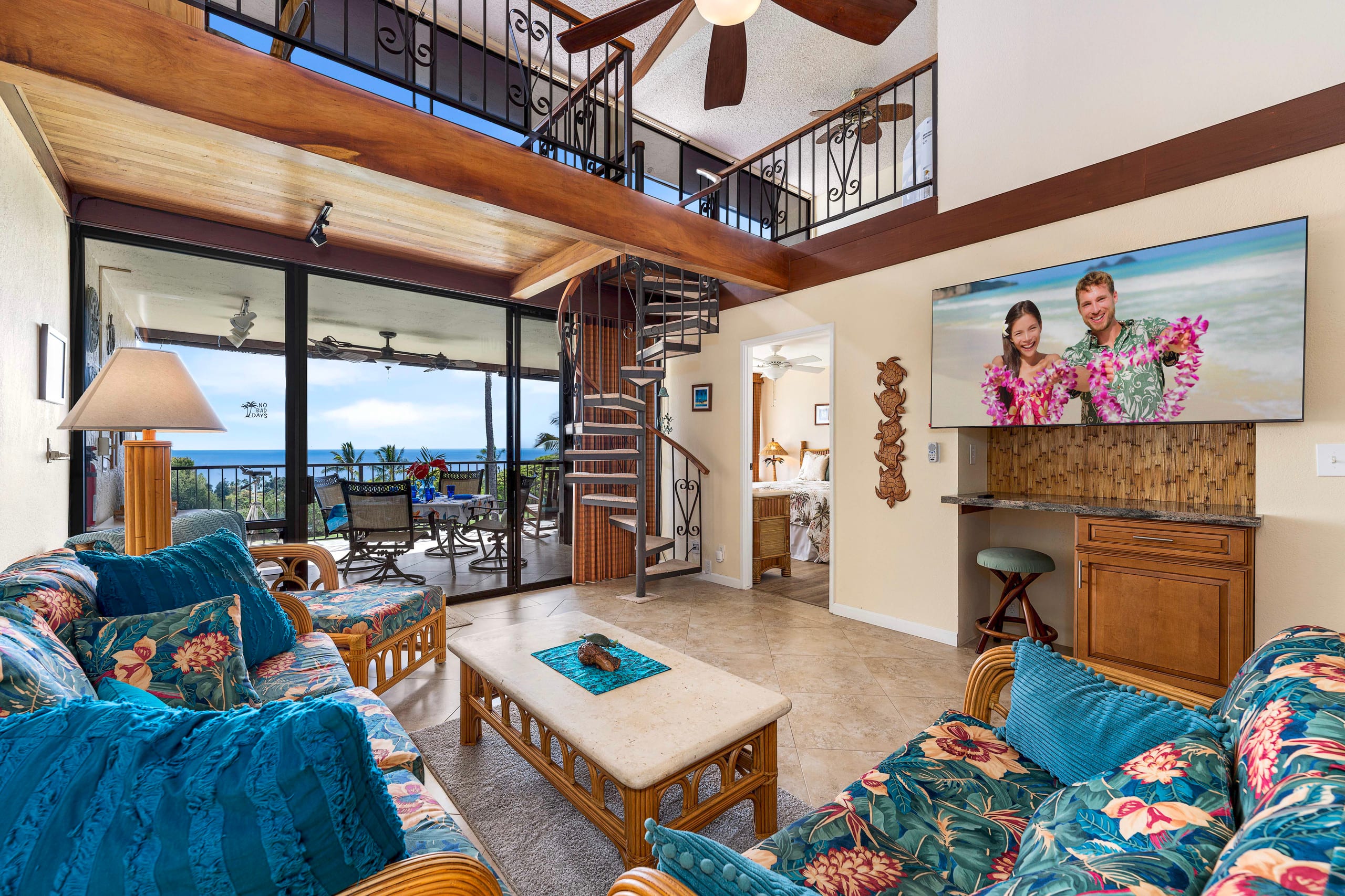 Condo in Kailua-Kona · ★4.97 · 3 bedrooms · 4 beds · 2 baths - Image 2