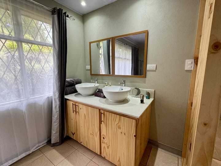 საძინებელი 3