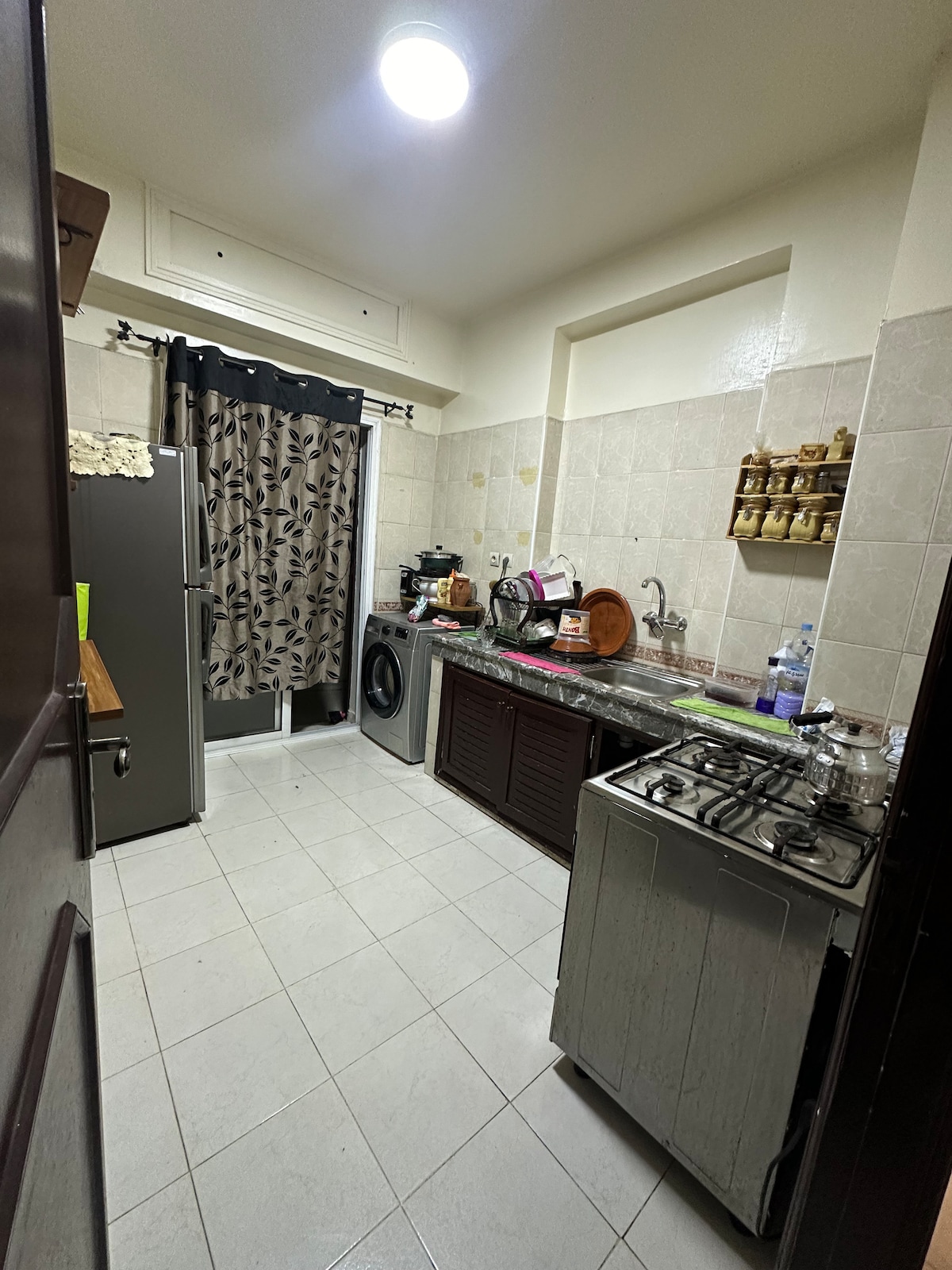 Home in Casablanca  1 bedroom  1 bed  2 shared baths - image 3