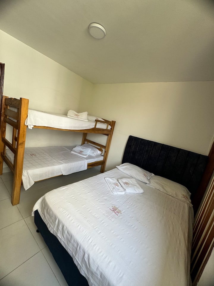 საძინებელი 1