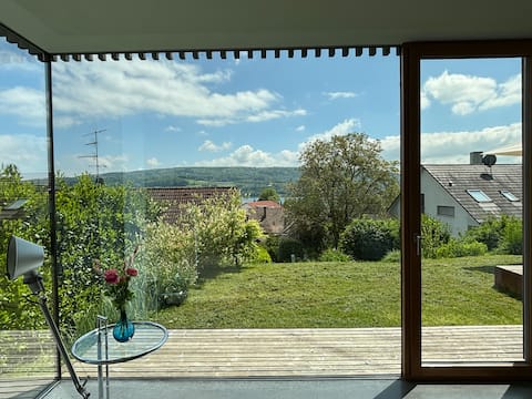 Erfolgreiche Airbnb-Immobilie: Loft with Garden and Lake View in Konstanz