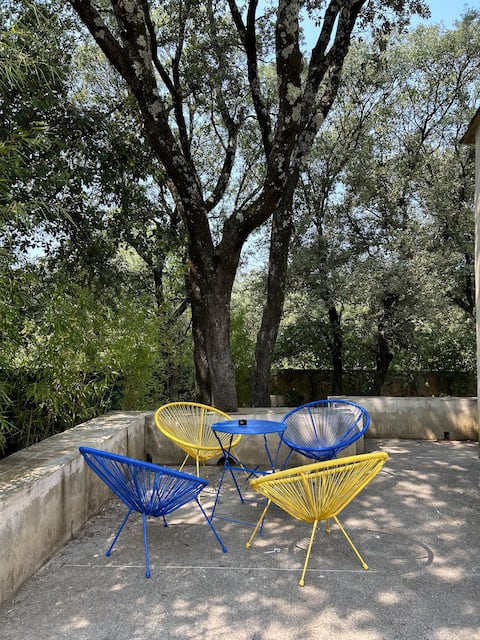 Bohemian house at Pic Saint Loup, garden, spa