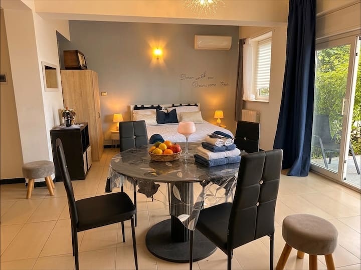 Stunning Sea View Apartment - Taormina