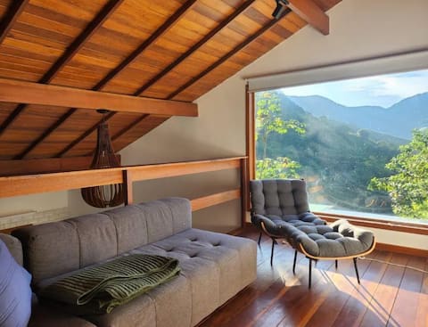 Airbnb em destaque: Chalet with stunning river view and heated pool em Casimiro De Abreu