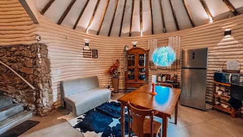 Top performing Airbnb: Family Retreat Cabin at the Reservoir in Piedade in Piedade