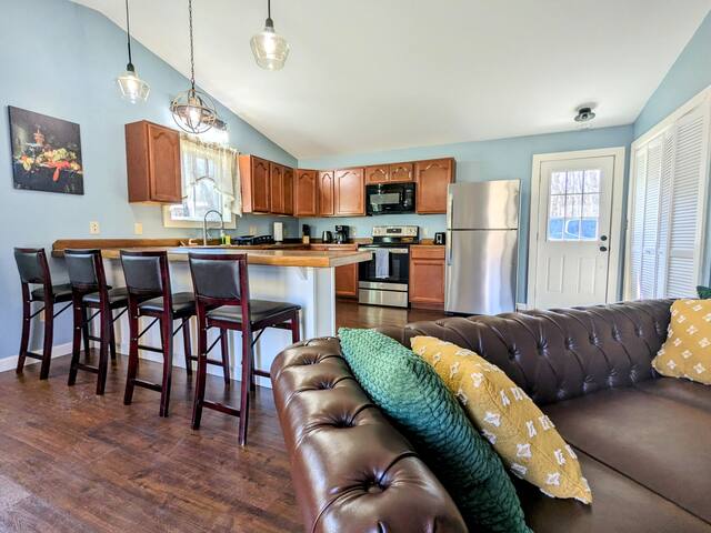 Listing in Downeast And Acadia